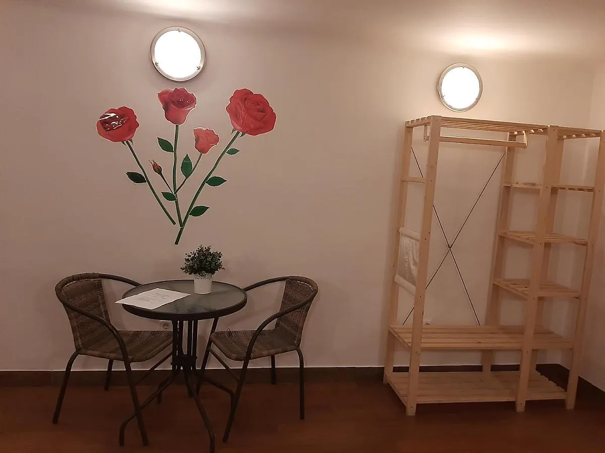 Apartman Voeroesmarty 0*, Budapest Hungary