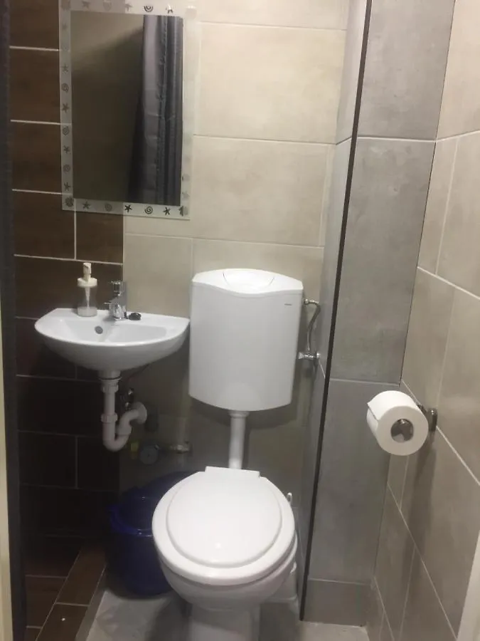 Apartman Voeroesmarty 0*, Budapest
